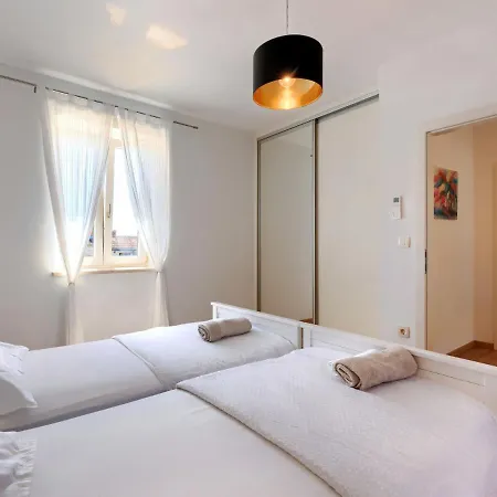 بيت للعطل Antica By Interhome *