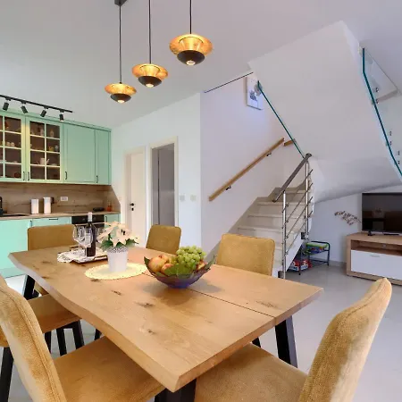 بيت للعطل Antica By Interhome روفينجسكو سيلو