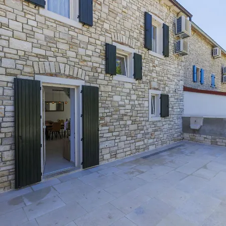 Antica By Interhome روفينجسكو سيلو